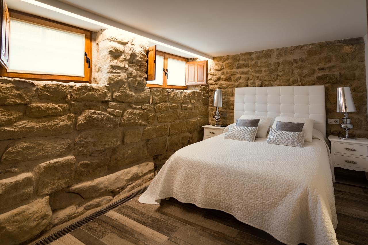 La Casona De Alutiz & Bodega Pension Samaniego Buitenkant foto