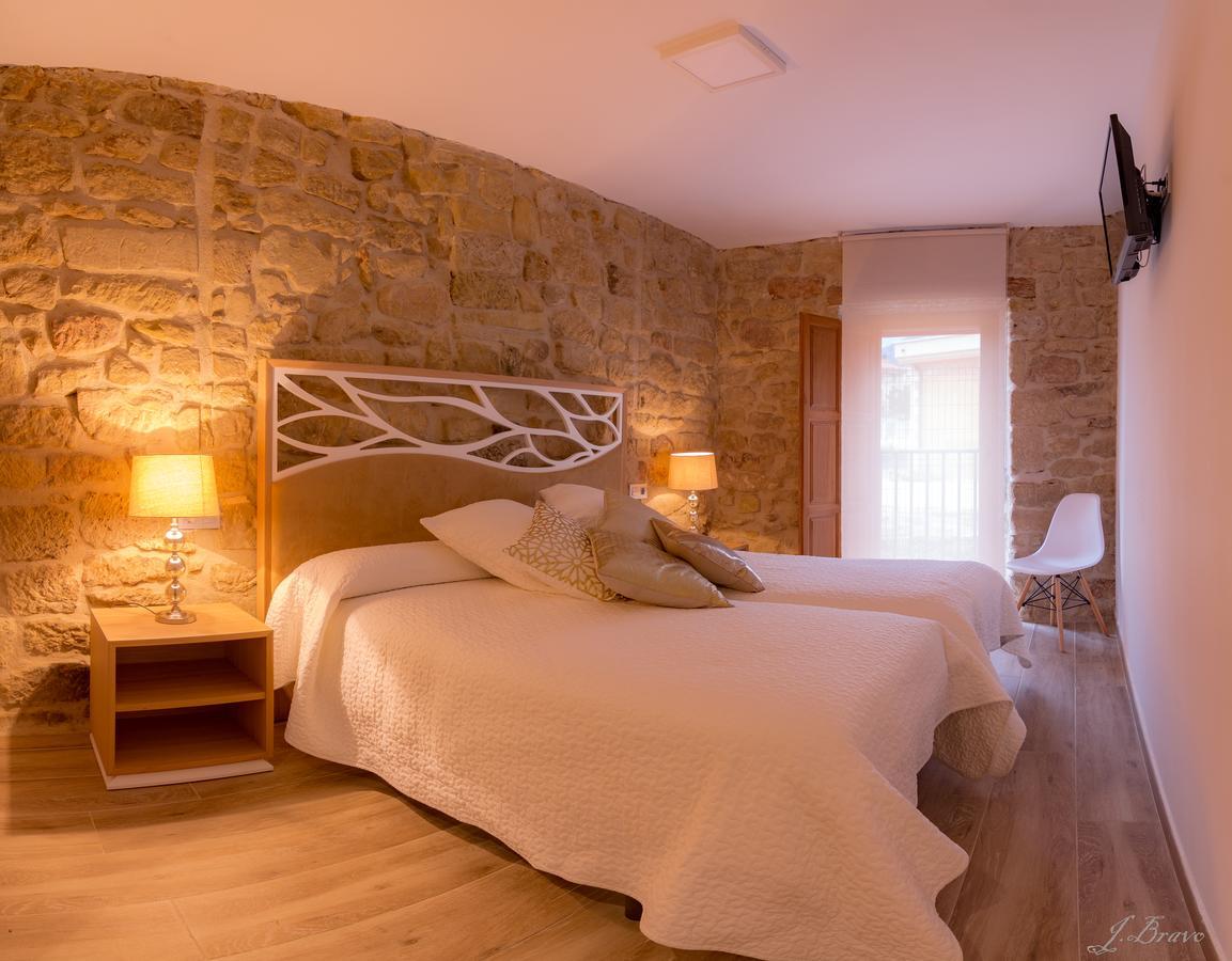 La Casona De Alutiz & Bodega Pension Samaniego Buitenkant foto